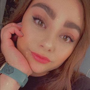 Meet your Posher, Mayra